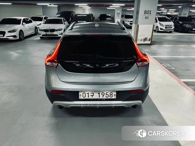 Volvo V40 Cross-Country id 3955704 из Кореи 14
