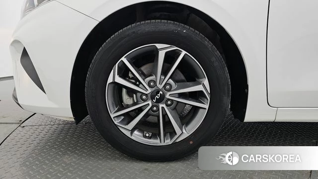 Kia The New K3 2nd generation id 4282577 из Кореи 25