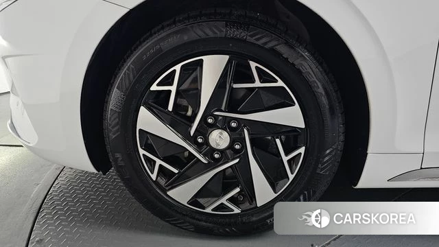 Hyundai The New Grandeur IG Hybrid id 4303312 из Кореи 32