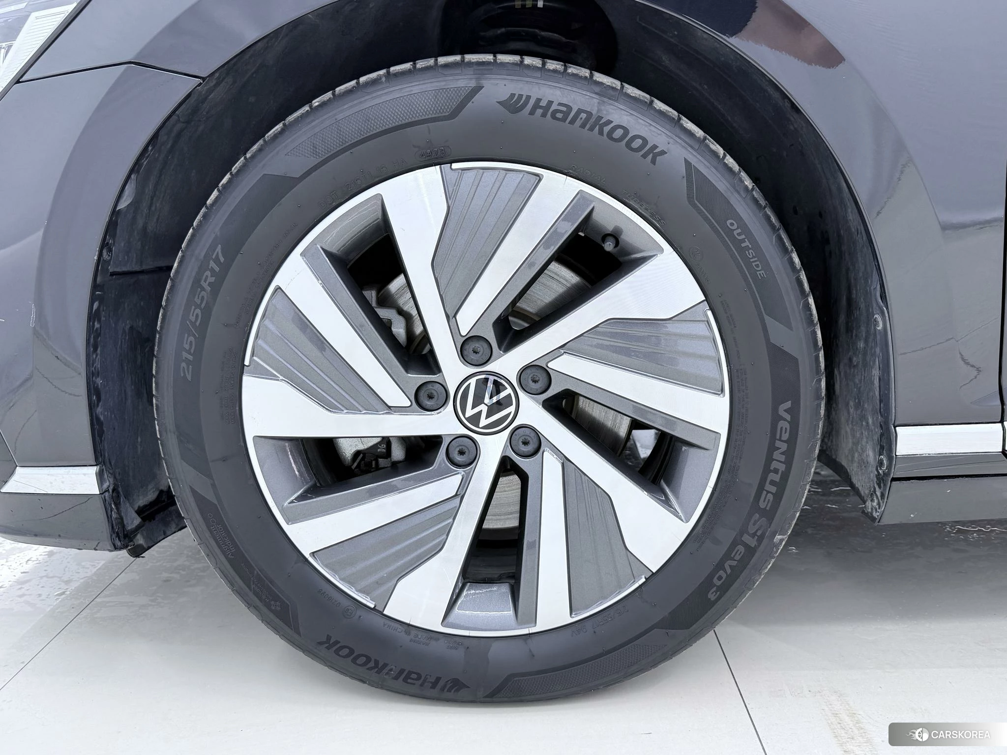 Volkswagen Magotan PHEV id 4455345 из Китая 10