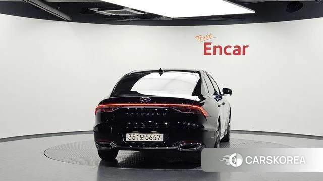 Hyundai The New Grandeur IG Hybrid id 4562343 из Кореи 30