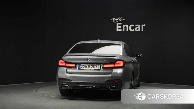 BMW 5 Series (G30) id 4871387 из Кореи 31