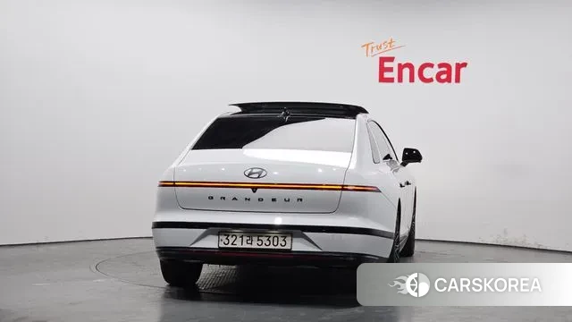 Hyundai Grandeur Hybrid (GN7) id 3502847 из Кореи 14