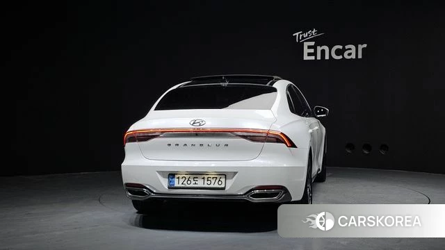 Hyundai The New Grandeur IG Hybrid id 3935876 из Кореи 14