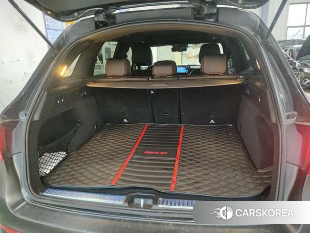Mercedes-Benz GLC AMG 2022 Темно-серый из Китая, фото 4