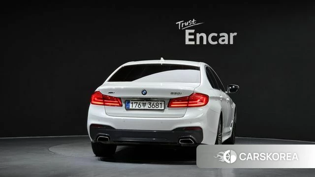 BMW 5 Series (G30) id 4780689 из Кореи 30