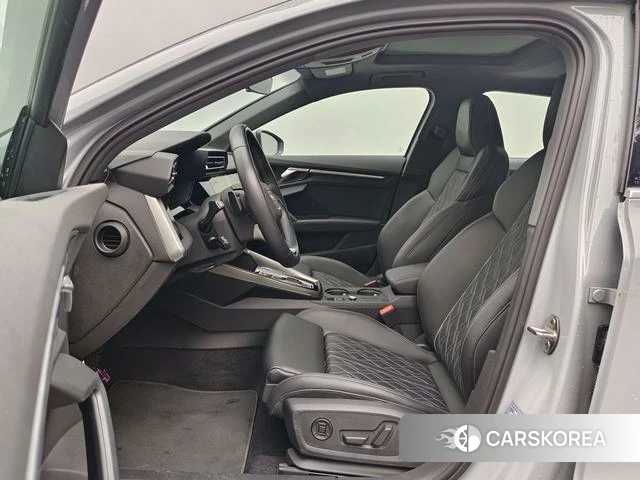 Audi A3 id 4314705 из Китая 17