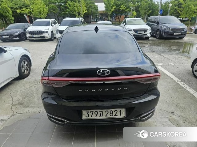 Hyundai The New Grandeur IG id 4618892 из Кореи 9