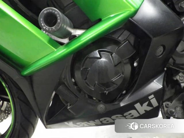 Engine photo