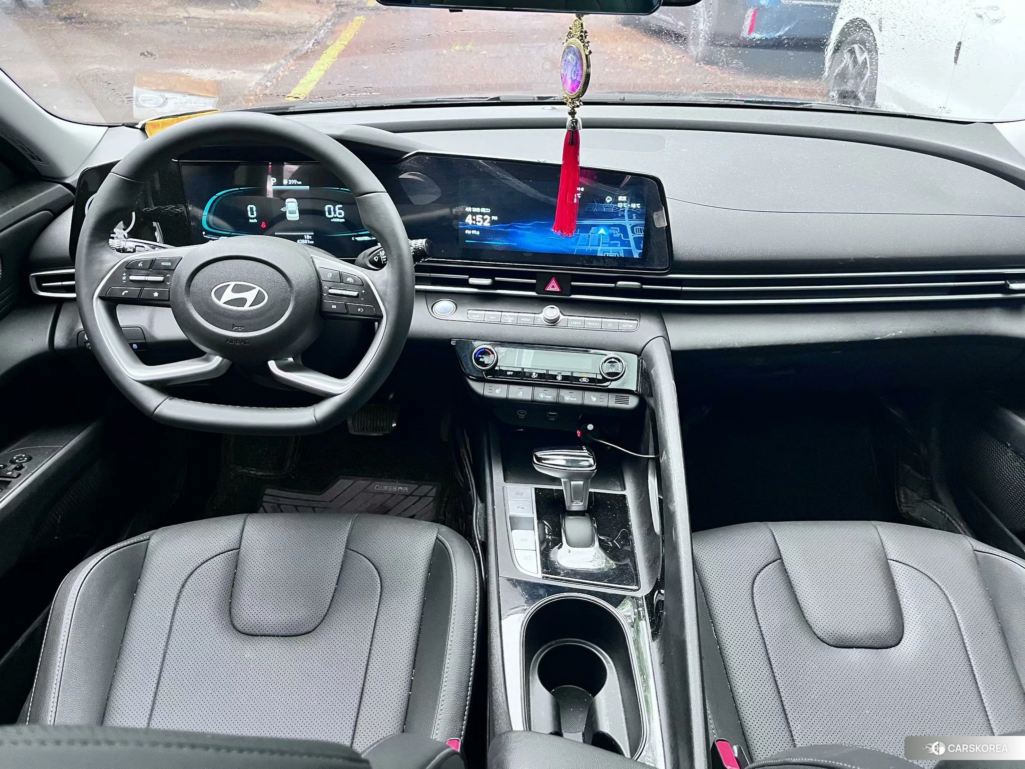 Hyundai Elantra 2023 Темно-серый из Китая, фото 4