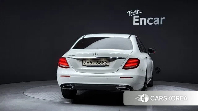 Mercedes-Benz E-Class W213 id 3592809 из Кореи 14