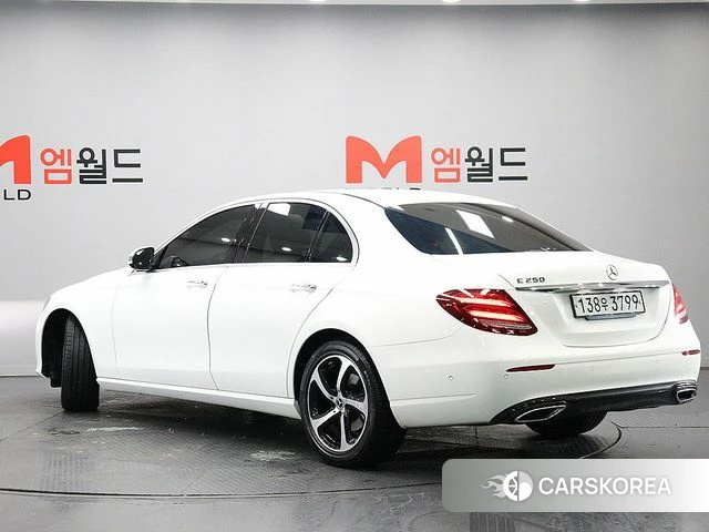 Mercedes-Benz E-Class W213 id 3813621 из Кореи 14