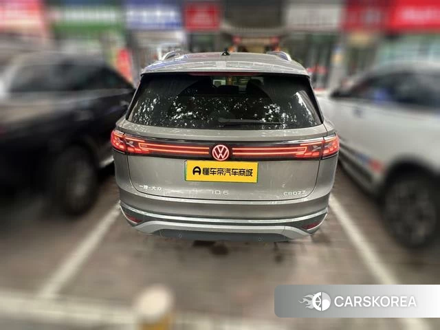 Volkswagen ID.6 CROZZ 2022 Шампань из Китая, фото 4
