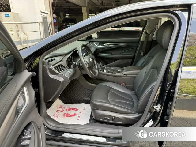 Buick Lacrosse id 4238146 из Китая 18