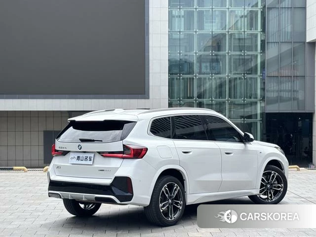 BMW X1 id 4380435 из Китая 10