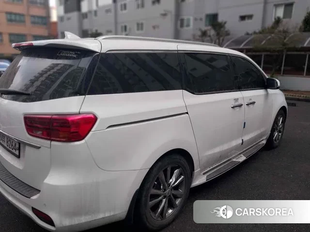 Kia The New Carnival id 3695001 из Кореи 14