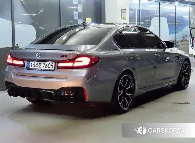 BMW M5 (F90) id 3002773 из Кореи 14