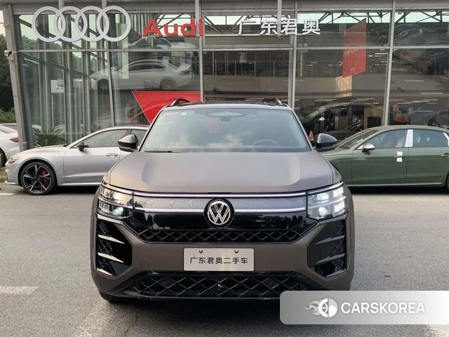 Volkswagen Tourang id 3926921 из Китая 17