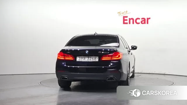 BMW 5 Series (G30) id 3667065 из Кореи 14