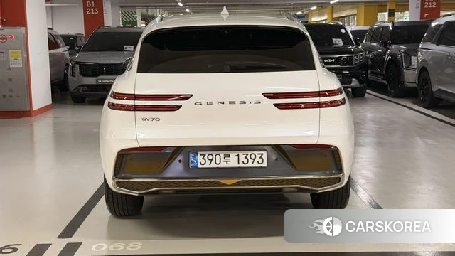 Genesis GV70 id 4887150 из Кореи 10