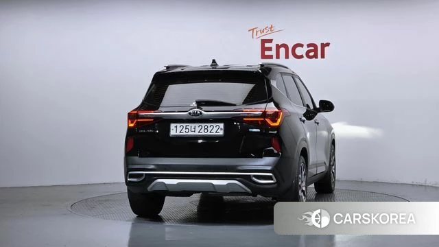 Kia Seltos id 4698410 из Кореи 14