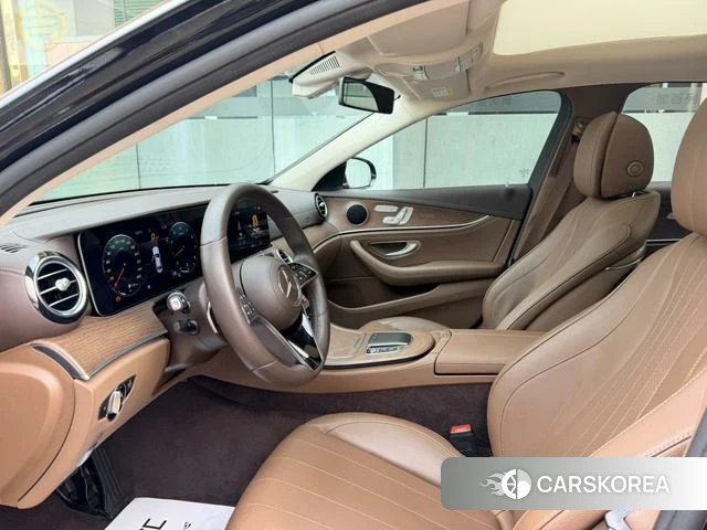 Mercedes-Benz E-class id 4264833 из Китая 12
