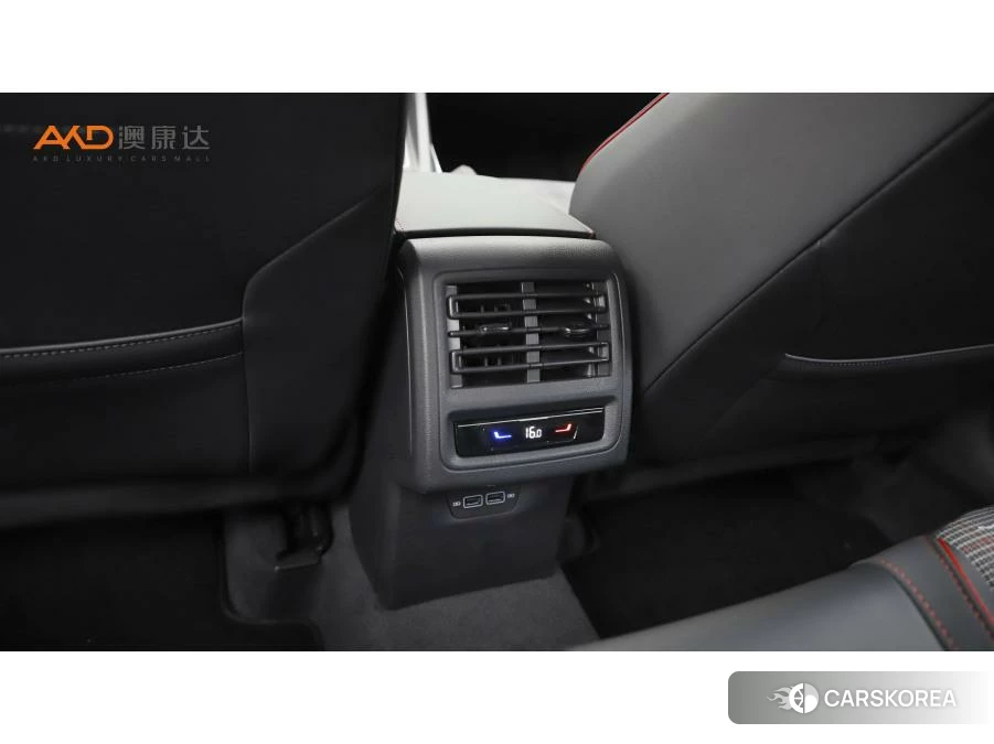 Volkswagen Golf 2021 Белый из Китая, фото 4