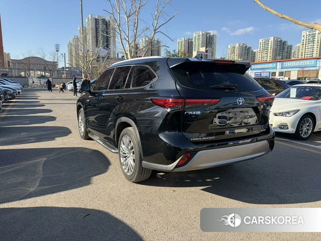 Toyota Highlander 2023 Черный из Китая, фото 4