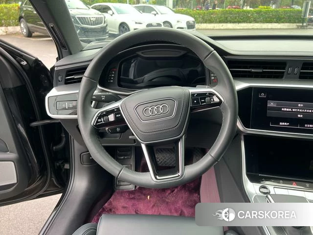 Audi A6L id 4258721 из Китая 9