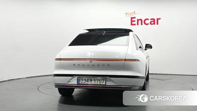 Hyundai Grandeur Hybrid (GN7) id 4528034 из Кореи 14