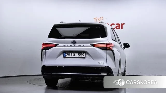 Toyota Sienna 4th Generation id 2998534 из Кореи 14