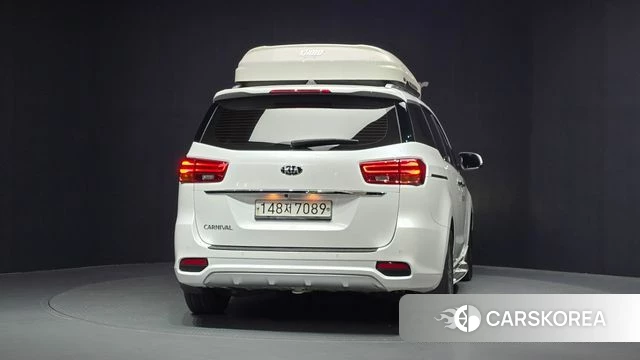 Kia The New Carnival id 4737429 из Кореи 29