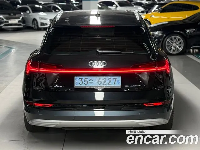 Audi e-Tron id 2685376 из Кореи 14