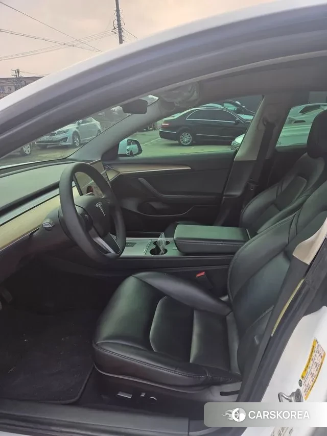 Tesla Model 3 2021 Белый из Кореи, фото 4