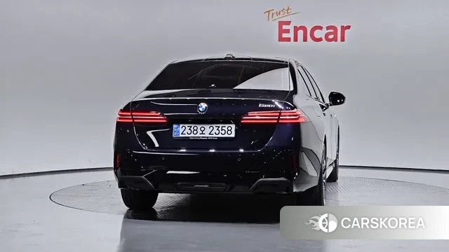 BMW 5 Series (G60) id 3614495 из Кореи 14