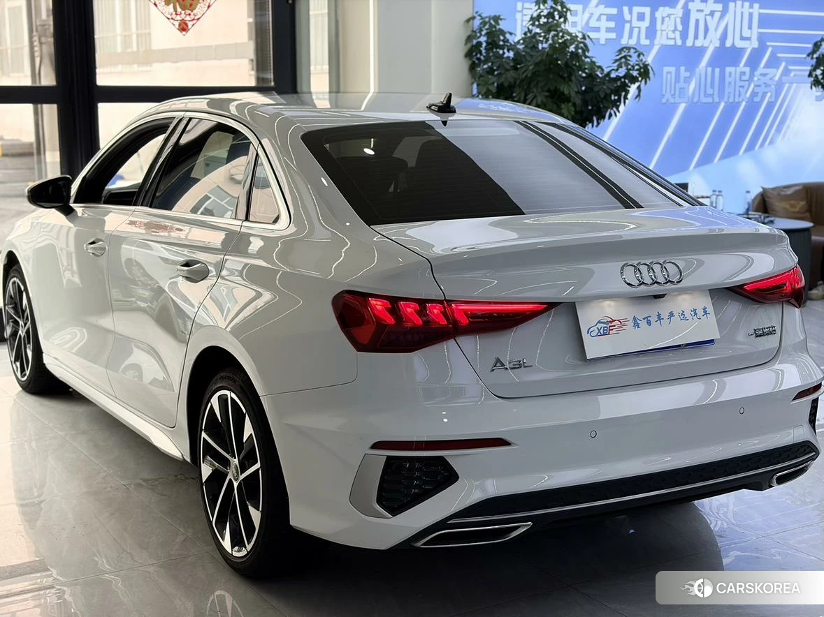 Audi A3 2023 Белый из Китая, фото 6
