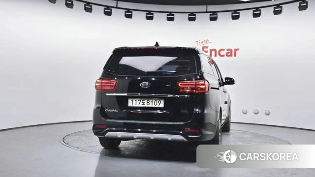 Kia The New Carnival id 4551851 из Кореи 14