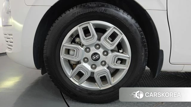 Hyundai Staria id 4904647 из Кореи 29
