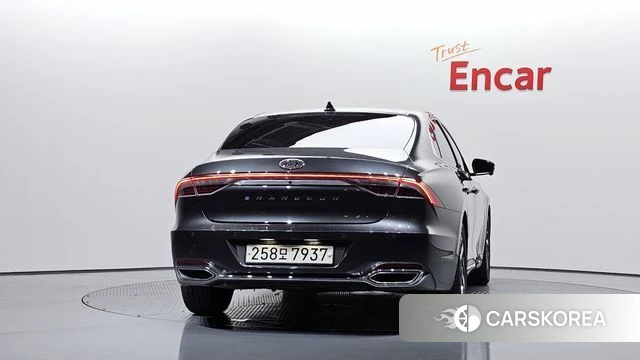Hyundai The New Grandeur IG Hybrid id 4604701 из Кореи 26