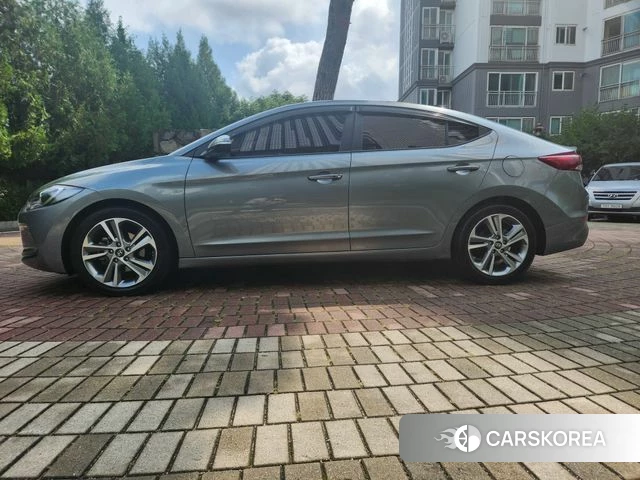 Hyundai Avante AD id 4596305 из Кореи 13