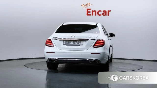Mercedes-Benz E-Class W213 id 3942674 из Кореи 14