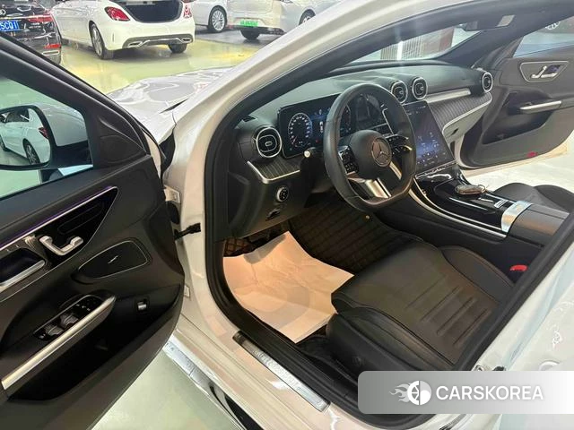 Mercedes-Benz Class C 2022 Белый из Китая, фото 4
