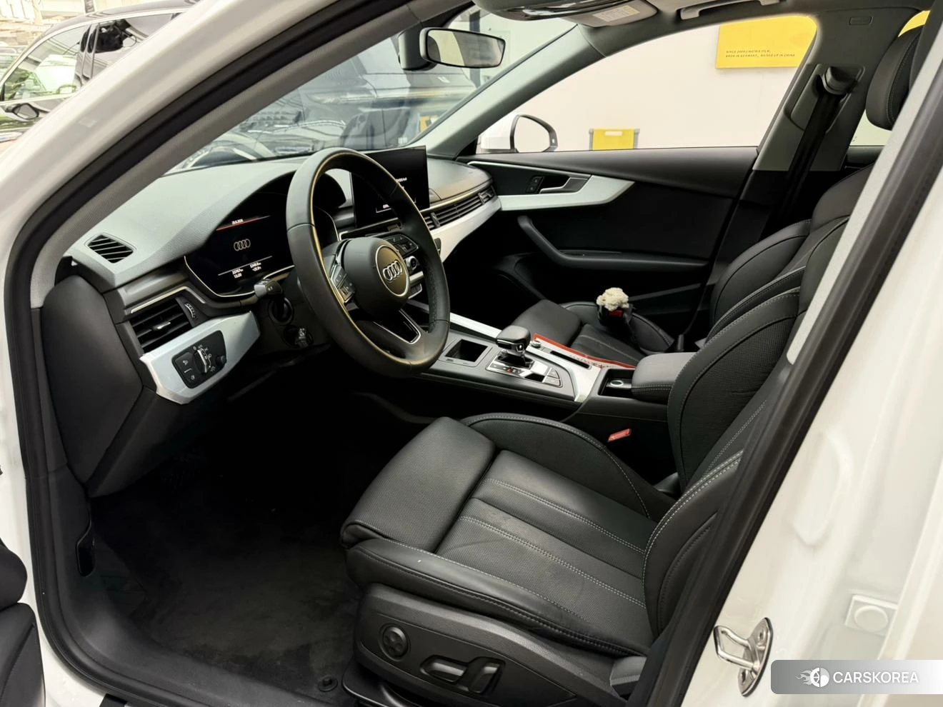 Audi A4L 2021 Белый из Китая, фото 6