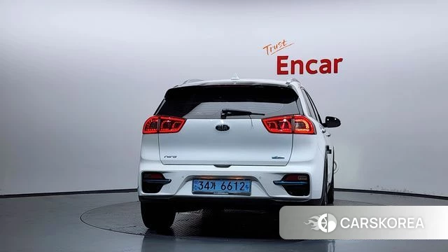Kia Niro EV id 4447257 из Кореи 14