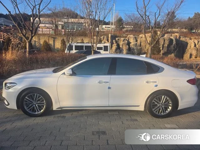 Hyundai Grandeur IG id 3677071 из Кореи 14