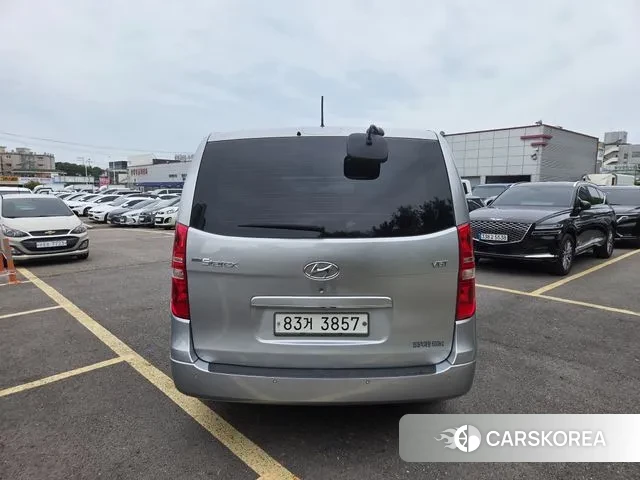 Hyundai The New Grand Starex id 3182541 из Кореи 14