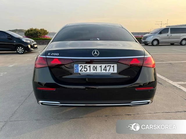 Mercedes-Benz E-Class W214 id 4185720 из Кореи 14