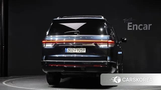 Lincoln Navigator 4th generation id 3036907 из Кореи 14