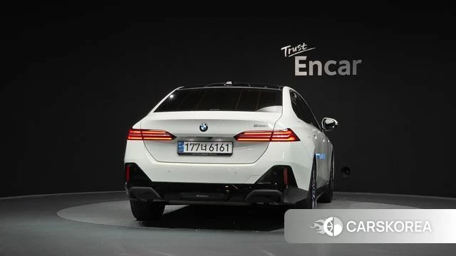 BMW 5 Series (G60) id 4675211 из Кореи 27
