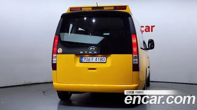 Hyundai Staria id 2879514 из Кореи 14